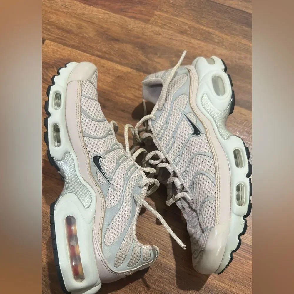 Nike Air max plus Women's Lilac Reflective Patterned Sneakers